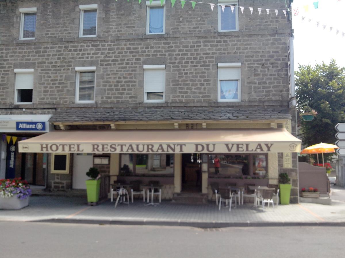 Hotel Restaurant Du Velay Le Chambon-sur-Lignon Esterno foto